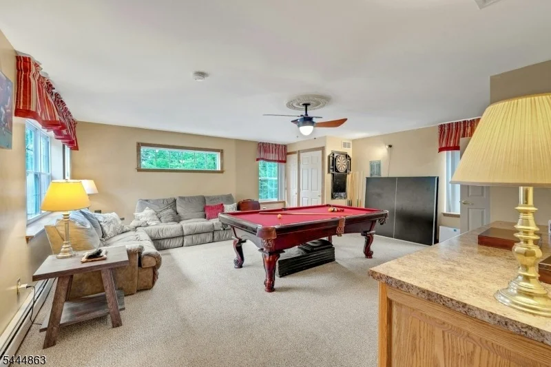 Photo of 16 Shephard Rd