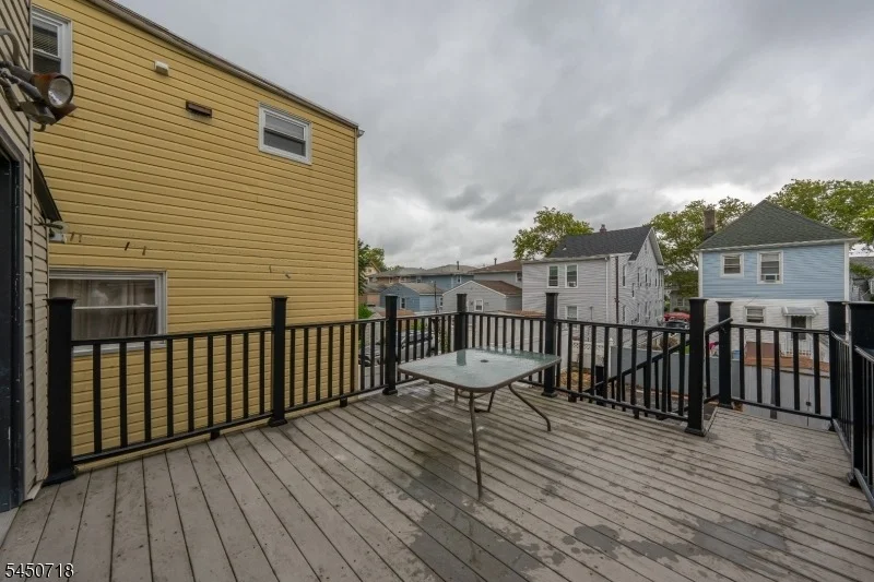 Photo of 352 Forest St