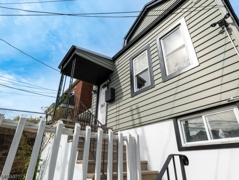 Photo of 357 Ridgewood Ave
