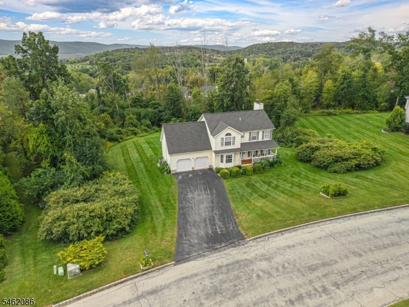 Photo of 17 Bailey Dr