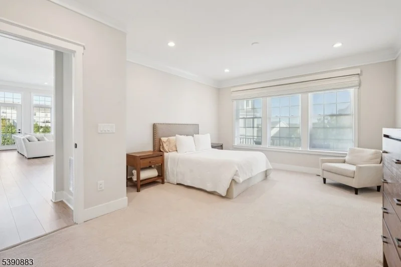 Photo of 30 Juniper Ct