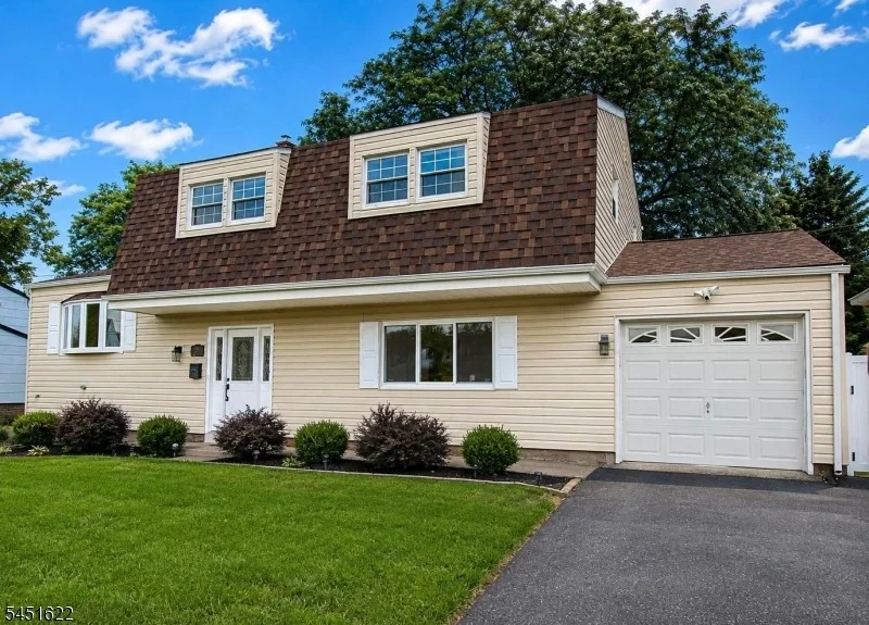 Photo of 13 Patton Dr