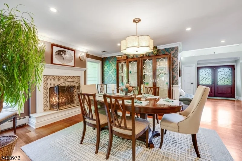 Photo of 59 Cornell Ave