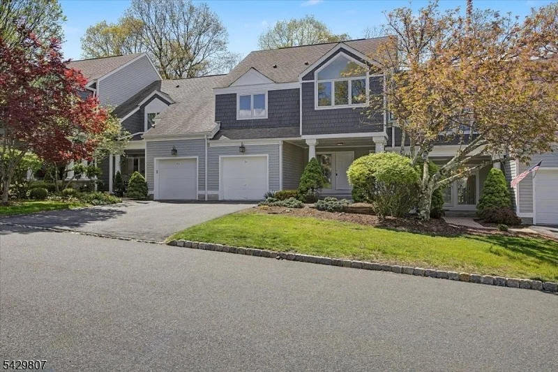 Photo of 74 Cobbler Sq