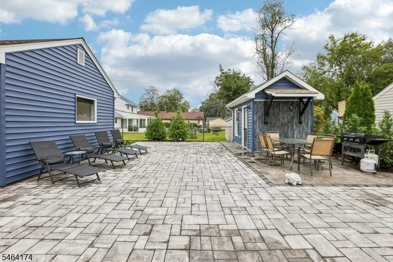 Photo of 4 Stuart Ln