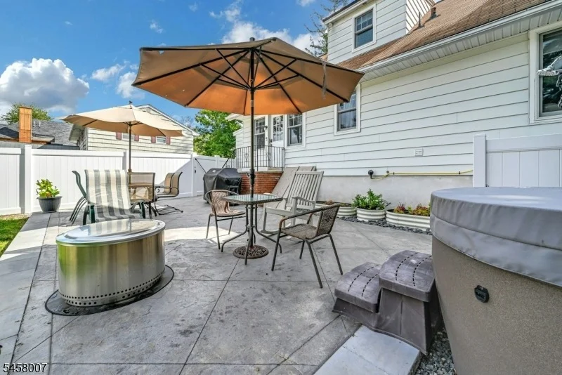 Photo of 58 Ramapo Rd