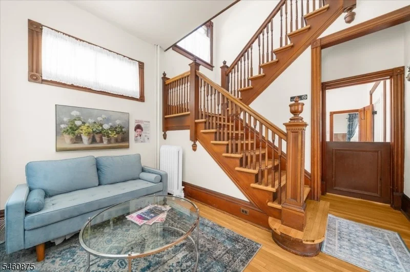 Photo of 128 Belvidere Ave