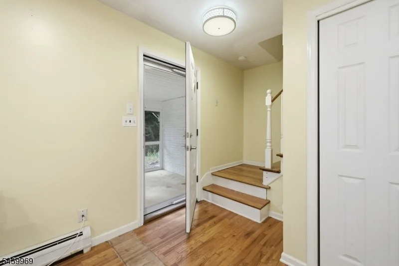 Photo of 223 Beacon Hill Rd