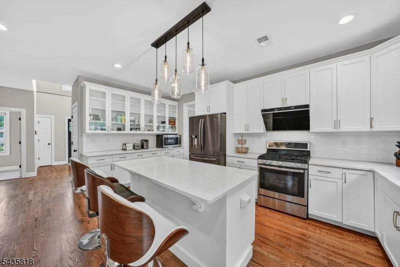Photo of 74 Haggerty Dr