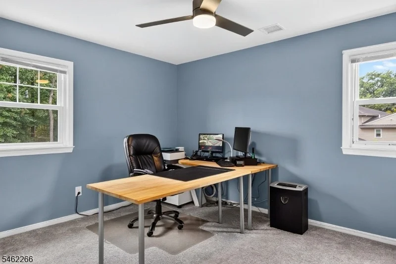 Photo of 2 Braemar Cir