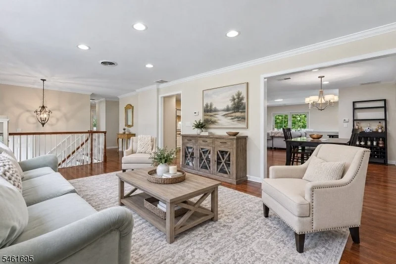 Photo of 302 Woods End Rd