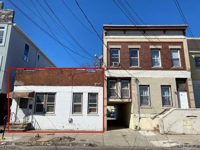 Photo of 39 Heckel St