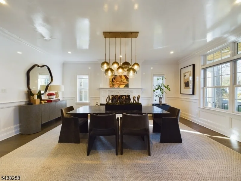 Photo of 301 Garrett Rd