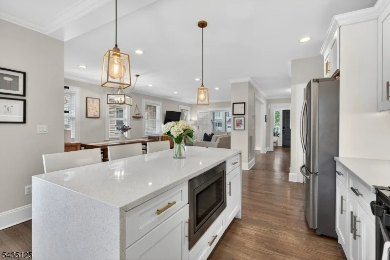 Photo of 54 Van Riper Ave