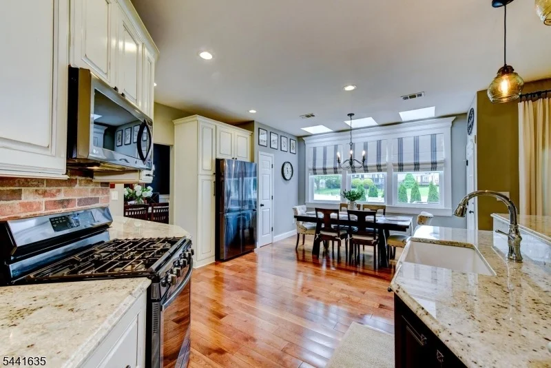 Photo of 88 Watch Hill Rd