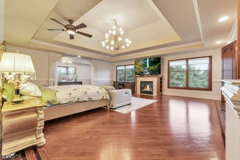 Photo of 37 Robbins Rd