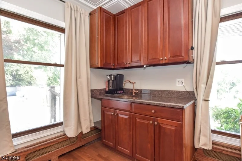 Photo of 27 Joan St
