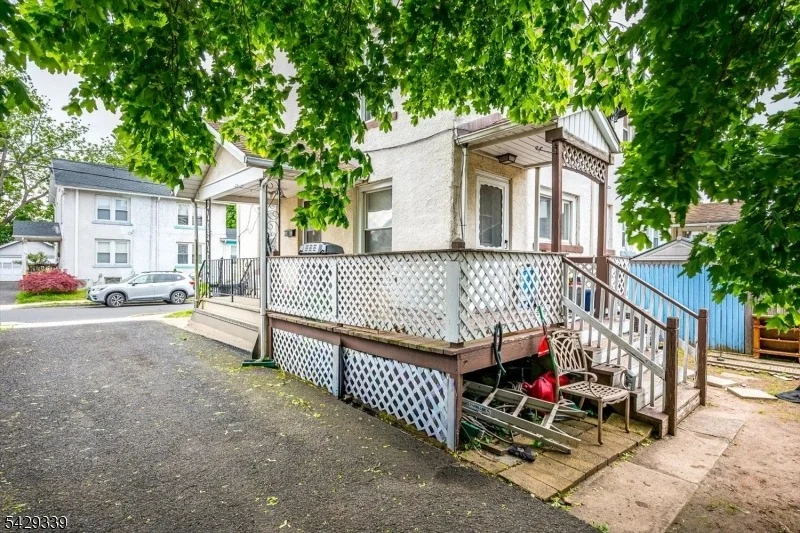 Photo of 31 Romney Rd