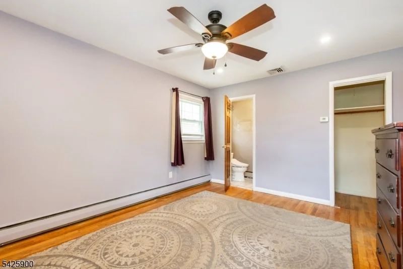 Photo of 17 Cole Rd