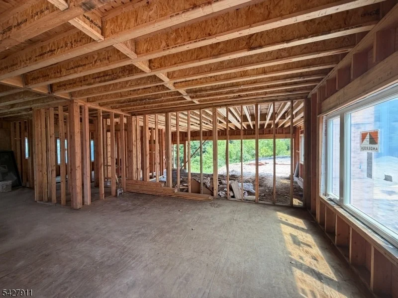 Photo of 6 Exeter Ln