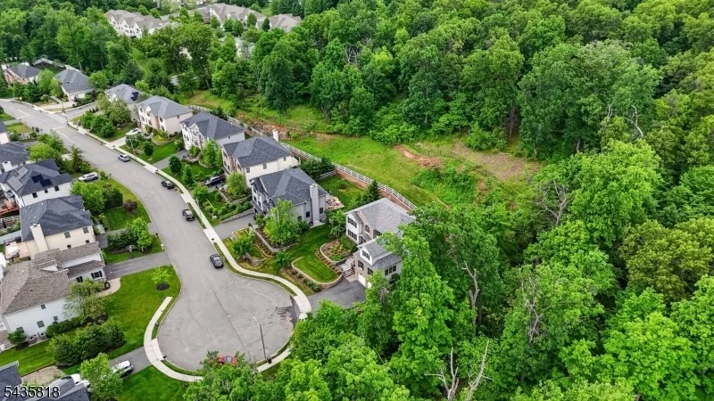 Photo of 74 Haggerty Dr