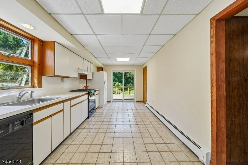 Photo of 327 Saint Cloud Ave