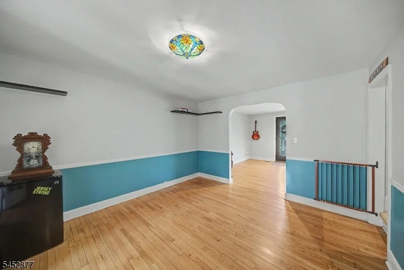 Photo of 409 RIDGE ROAD