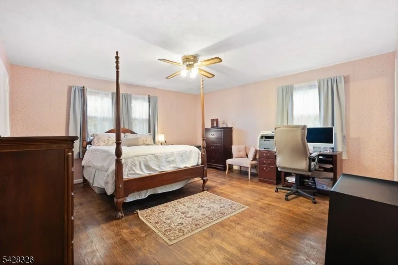 Photo of 26 Devon Dr