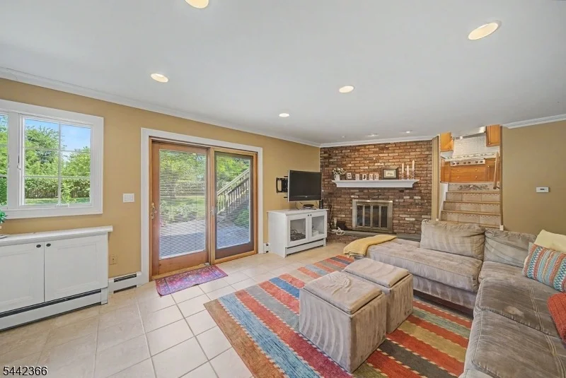 Photo of 28 Lyonsville Rd