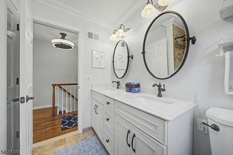 Photo of 13 MABRO DRIVE
