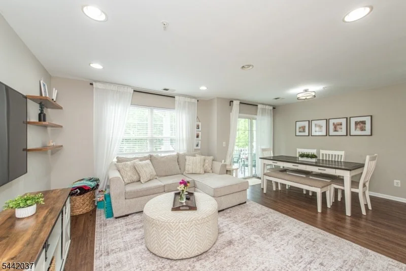 Photo of 92 Carter Rd
