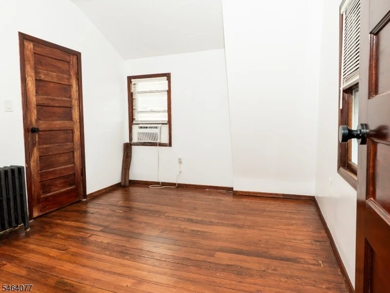 Photo of 357 Ridgewood Ave