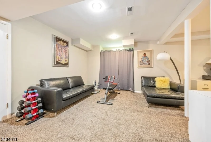 Photo of 27 Moran Rd
