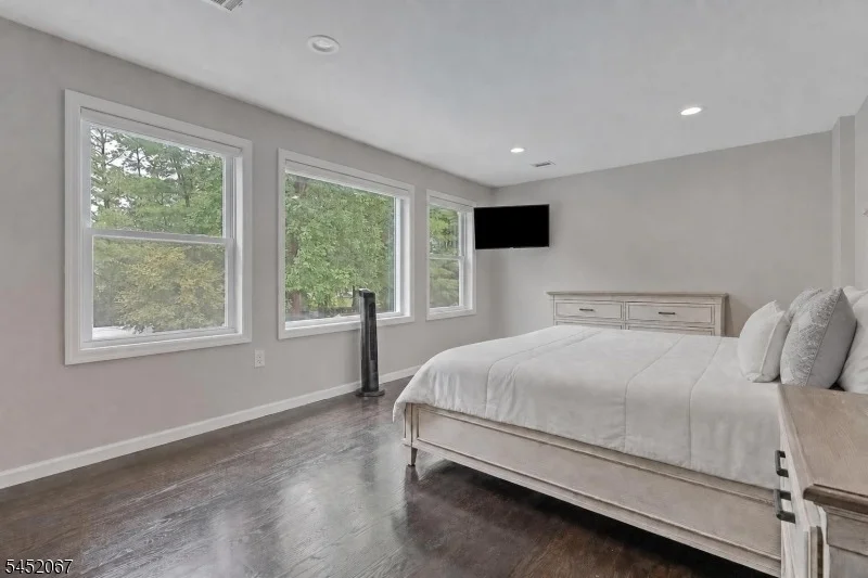 Photo of 23 Douglas Dr