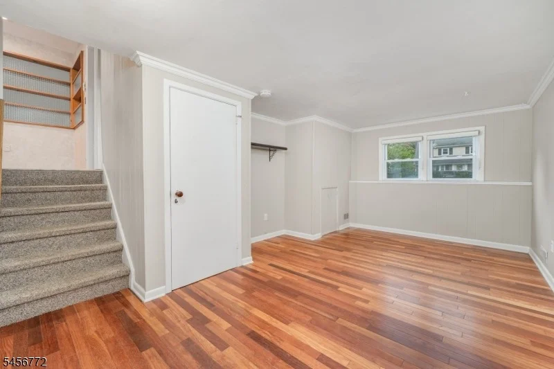 Photo of 43 Roosevelt Ave