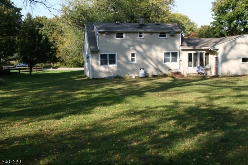 Photo of 9 Robin Hood Rd