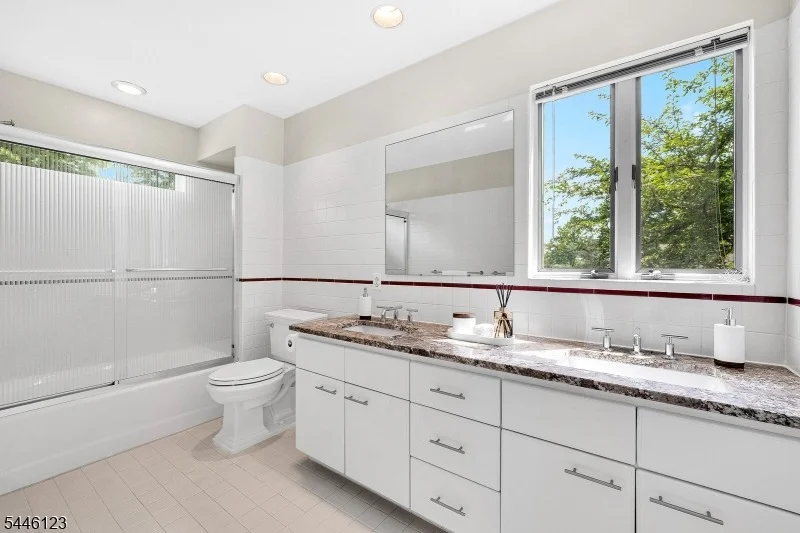 Photo of 30 Ellsworth Dr