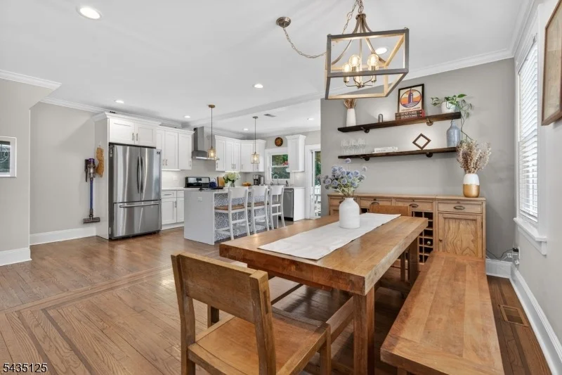 Photo of 54 Van Riper Ave