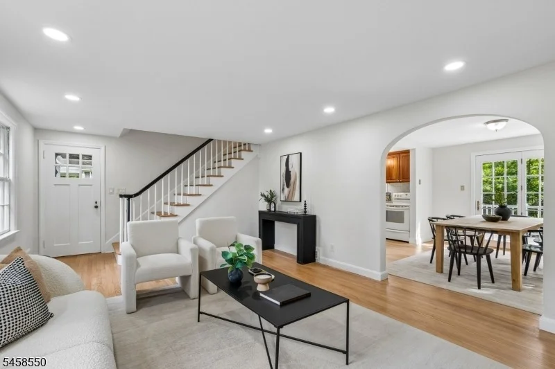 Photo of 20 Pine St