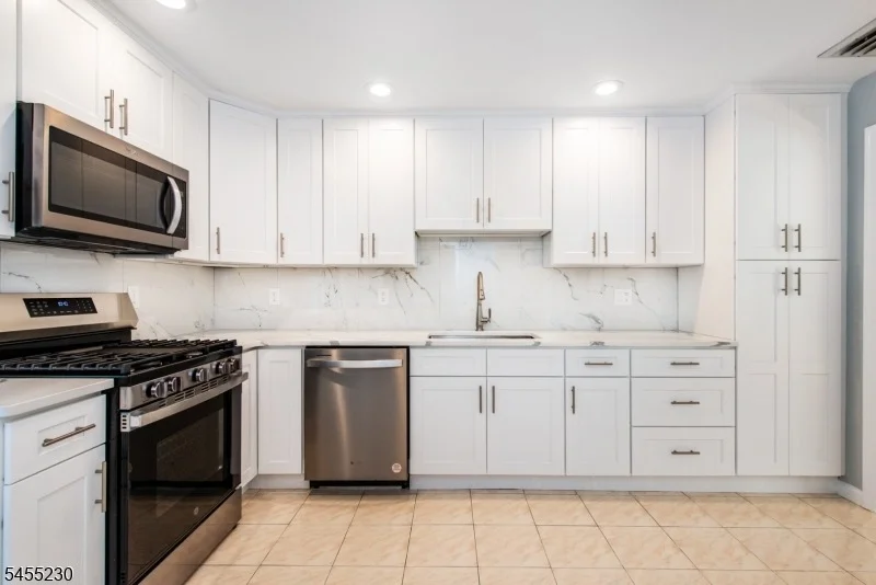 Photo of 14 Winding Way