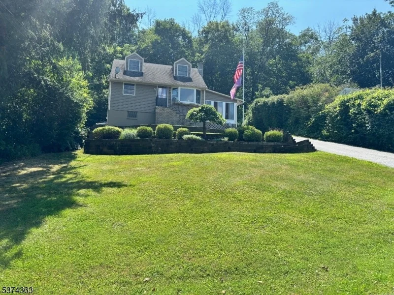 Photo of 108 Hillside Dr