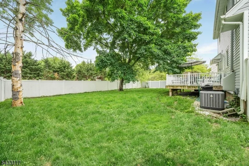 Photo of 52 Barbara Dr