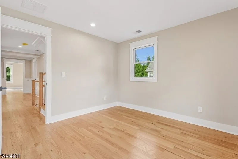Photo of 122 Stanmore Pl