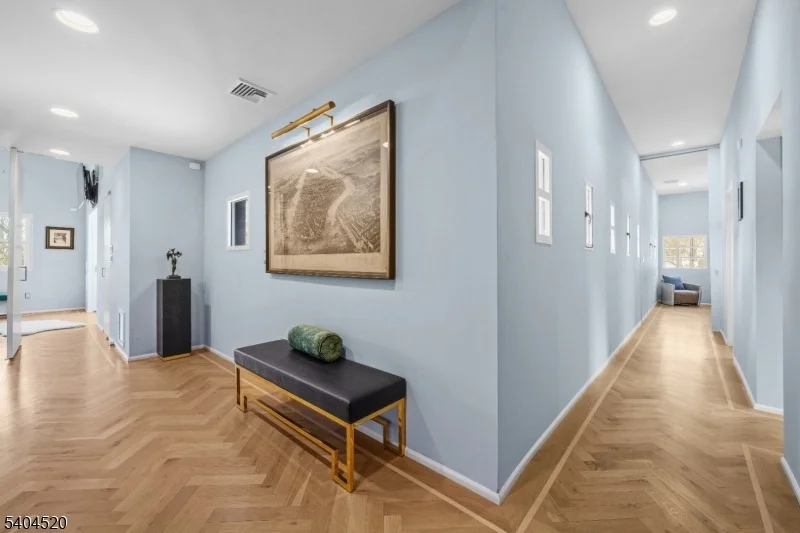 Photo of 451 Mountain Ave