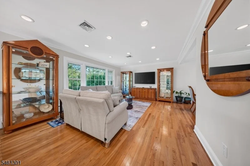 Photo of 3 Debby Ln