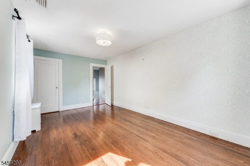 Photo of 47 Fairmount Ter