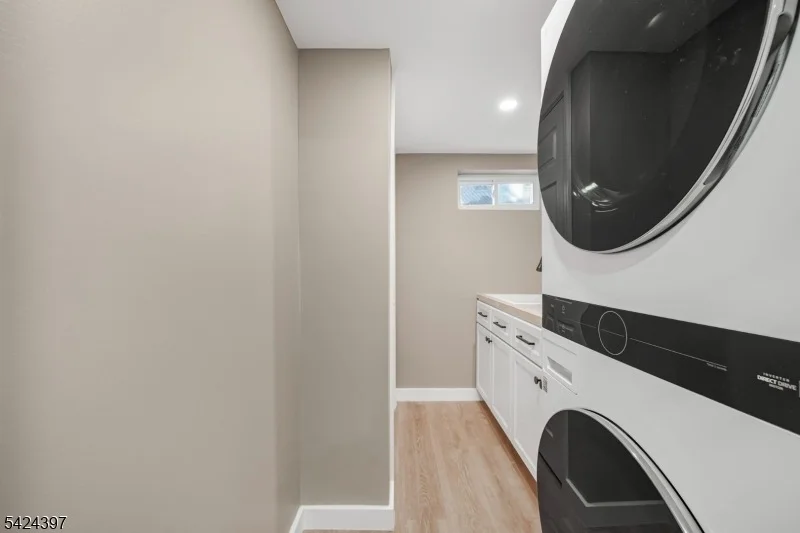 Photo of 21 Joseph Pl