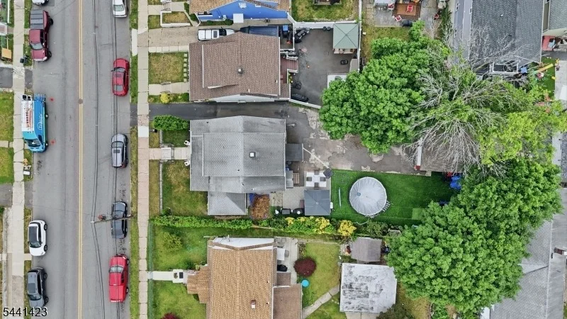 Photo of 217 8Th Ave