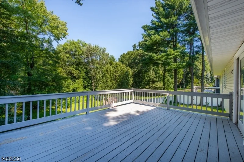 Photo of 14 Winding Way
