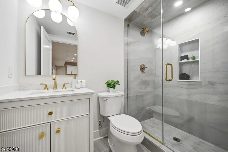 Photo of 41 Orchard Rd